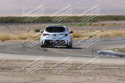 media/Oct-04-2025-OnGrid (Sat) [[44bd565ffa]]/Yellow Group/Grapevine/